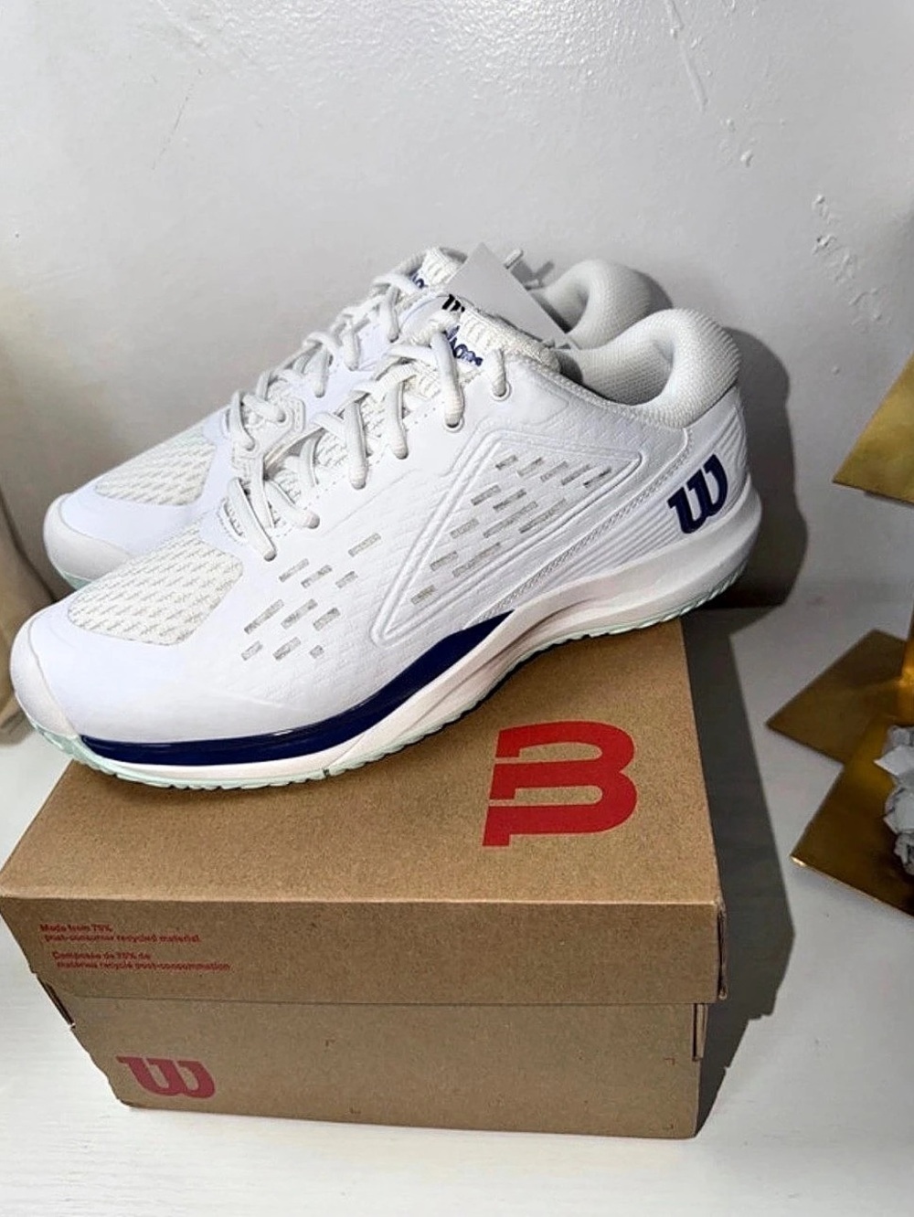 Wilson Rush Pro Ace Jr Junior Tennis Sneakers White & Blue US 6.5 NWT